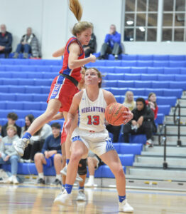PREP ROUNDUP: Morgantown girls win season opener vs. South Charleston
